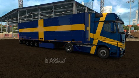 Trailer-with-Swedish-Flags-2