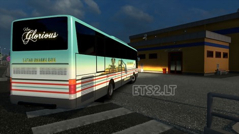 Adiputro-Vanhool-Bus-2