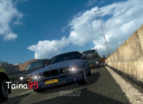 BMW-E34-M5-1