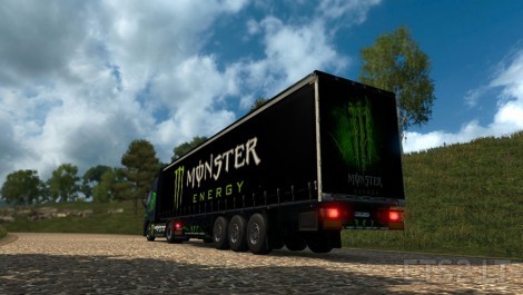 Monster-Energy-3