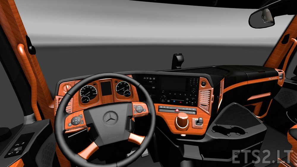 Mercedes-Actros-MP4-2014-Interiors-2