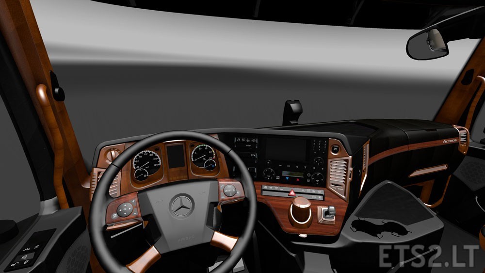Mercedes-Actros-MP4-2014-Interiors-Pack-4