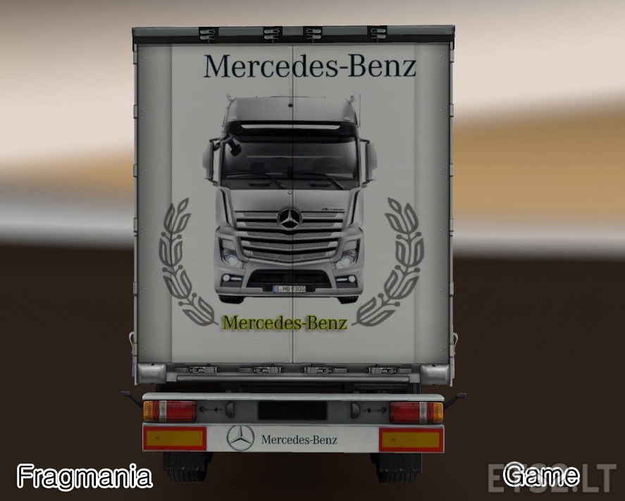 Mercedes-Benz-Trailer-3