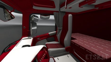 Red-Lux-Interior-2
