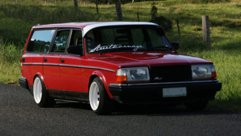 Volvo 240 stance