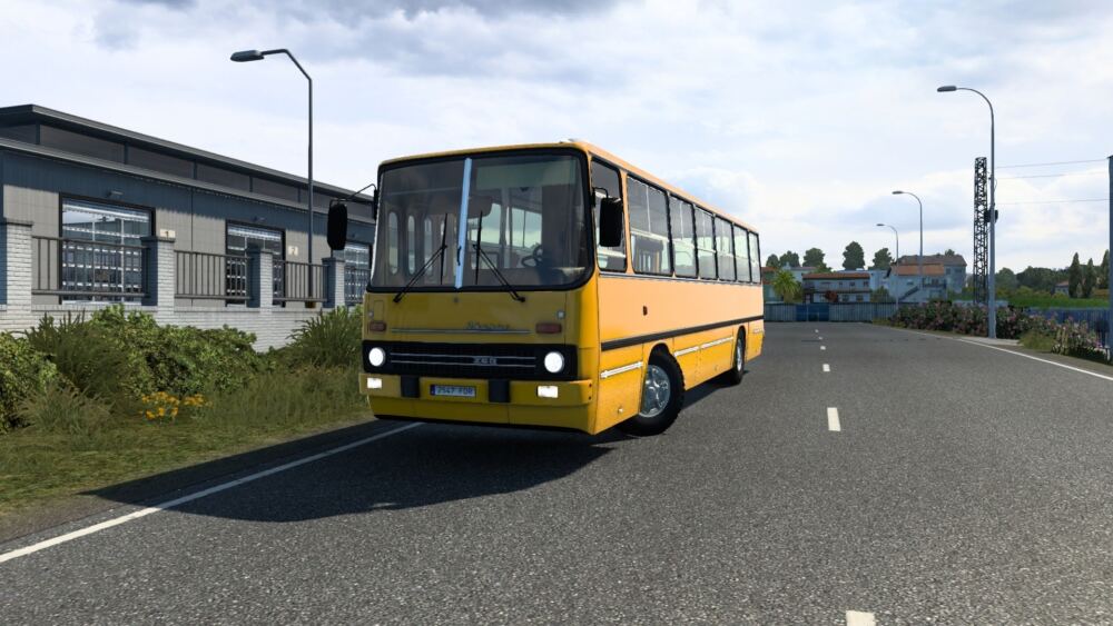 Bus Ikarus 260.37 1/45