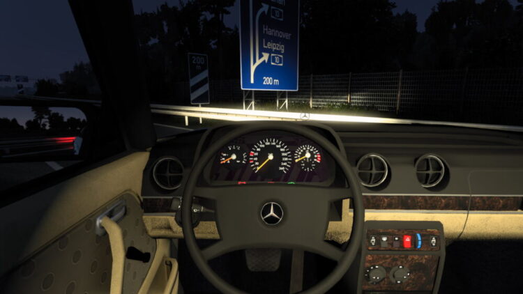 Mercedes-Benz 280E W123 1983 1.0 1.50x