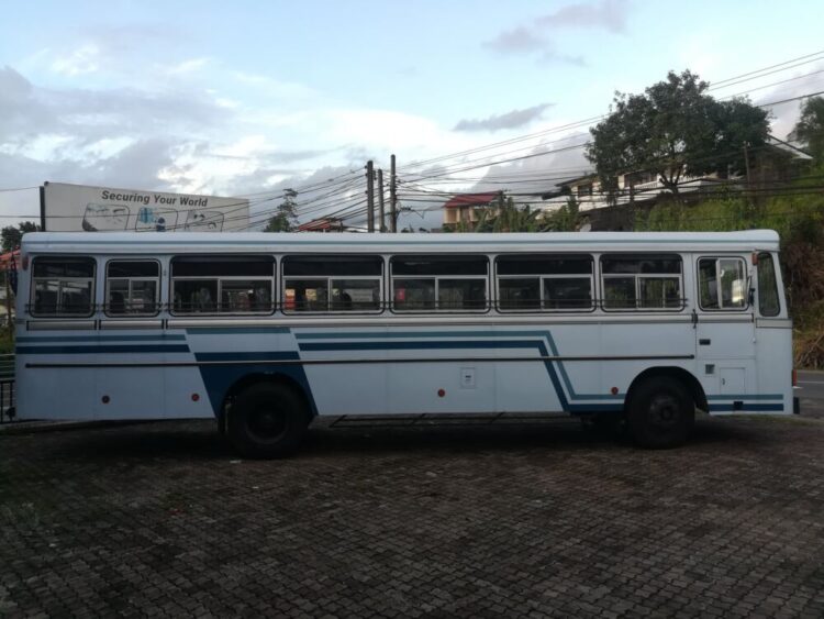 lanka ashoke layland Bus