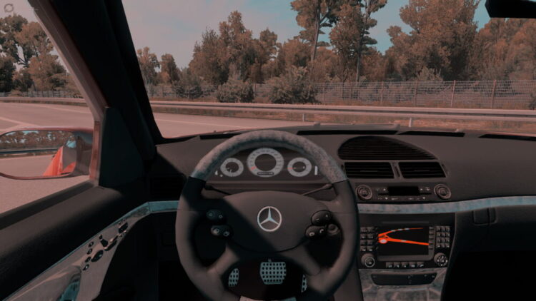 Mercedes Benz E55 AMG W211 1.6 1.54x