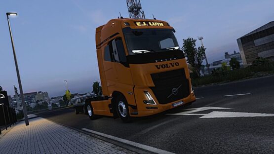 E.J Luth skin