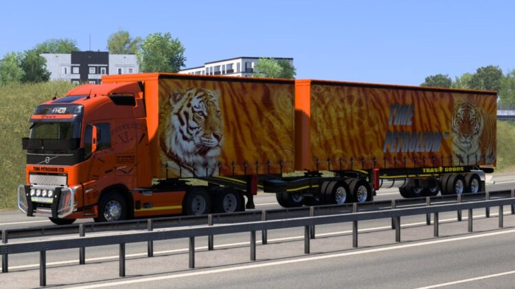 Henred Fruehauf trailer pack and skeletal trailer