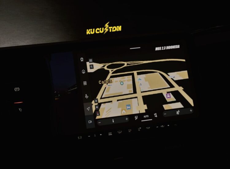 MIRROR GPS + SMALL STICKER GLOW IN THE DARK