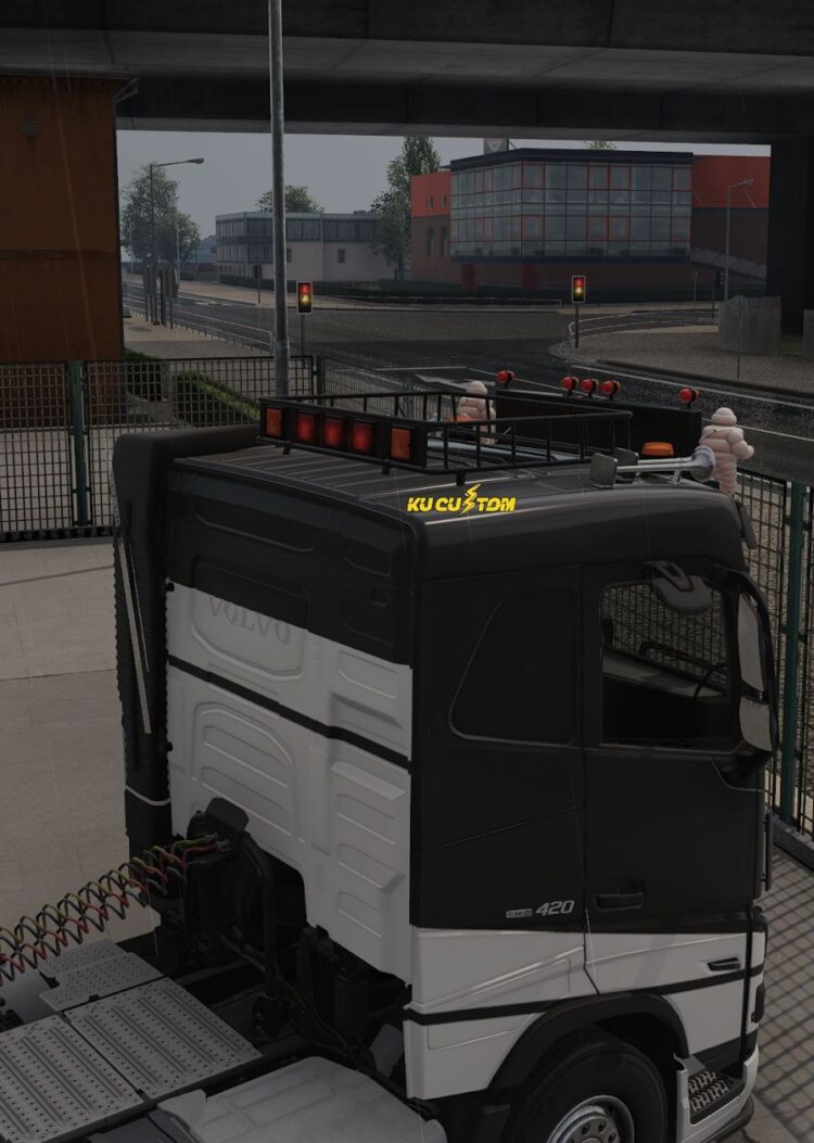 ROOF RACK WITH LIGHTS