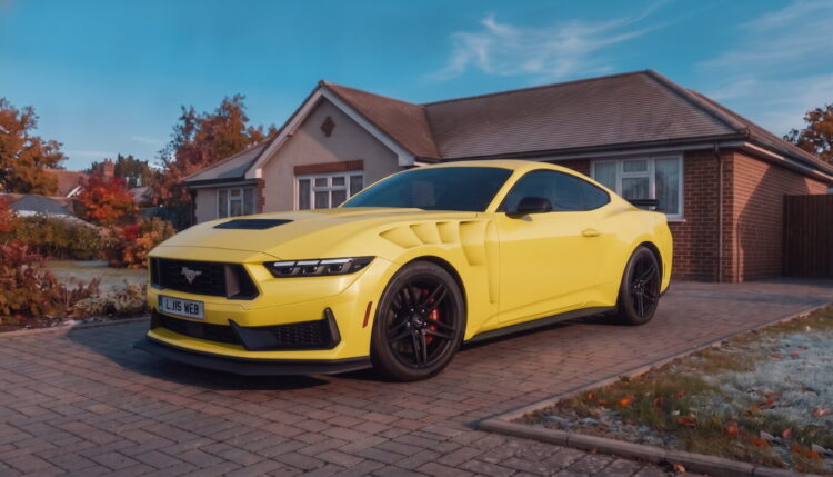 Ford Mustang 2025 1.60x