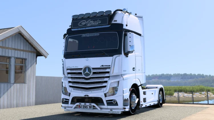 Modified Mercedes-Benz Actros 1851