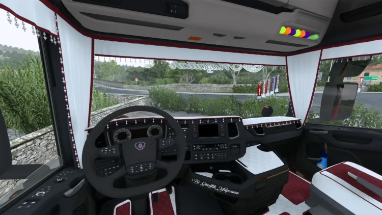 Scania S560 Super Red